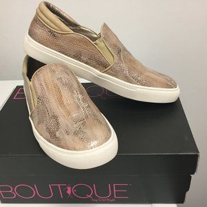 Corkys Selena Snake Print Blush Slip-on New in Box